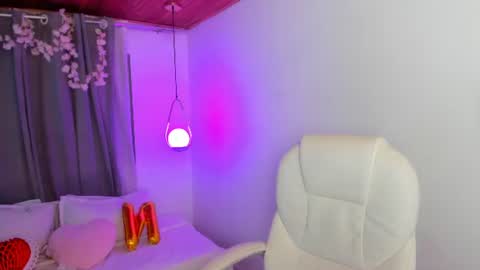 marianiitaa online show from 07.04.26