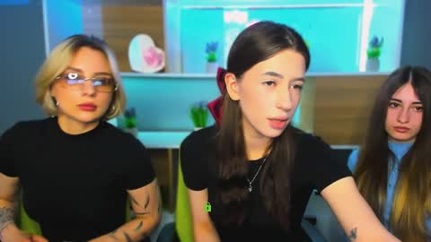 Snapshot of marianna_gray chatting on 04.09.26 marianna gray online show from 04.09.26