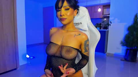 M A R I A N E online show from 01.10.25