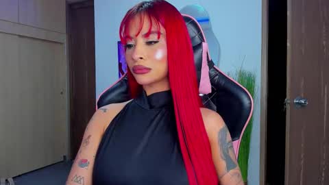 M A R I A N E online show from 12.01.25