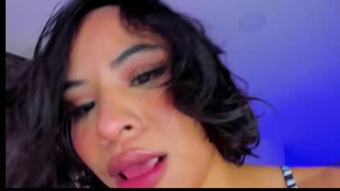 M A R I A N E online show from 03.08.26