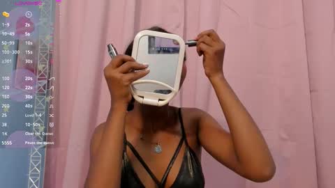 Snapshot of marianrosse chatting on 03.13.26 marianrosse online show from 03.13.26