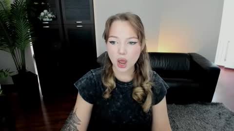 mariarobinsone online show from 10.14.25