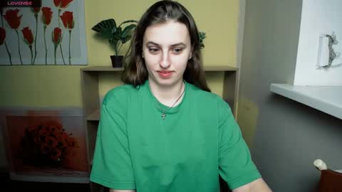 Snapshot of mariatess_ chatting on 01.04.25 Mariia online show from 01.04.25