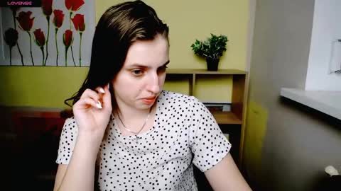 Snapshot of mariatess_ chatting on 03.06.25 Mariia online show from 03.06.25