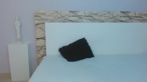 Snapshot of mariatyler chatting on 02.11.25 Maria Tyler online show from 02.11.25