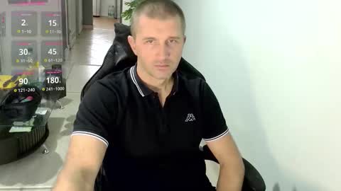 Snapshot of maribor5879 chatting on 09.25.25 maribor5879 online show from 09.25.25