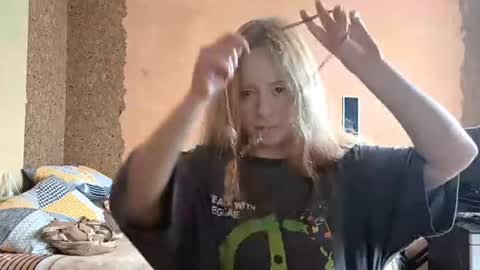 Kate online show from 07.24.26