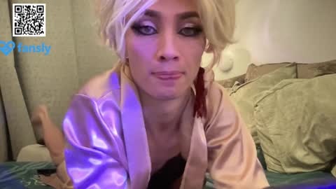 Snapshot of maridekoks chatting on 12.06.24 Mari online show from 12.06.24