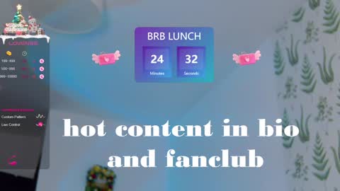 Snapshot of marie_diaze chatting on 12.26.24 Marie LEAVE YOUR WITH ME online show from 12.26.24