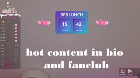 Snapshot of marie_diaze chatting on 12.31.24 Marie LEAVE YOUR WITH ME online show from 12.31.24