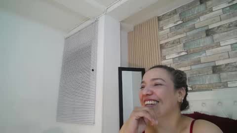 Snapshot of marie_hss chatting on 01.18.25 marie_hss online show from 01.18.25