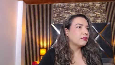 Snapshot of marie_hss chatting on 09.16.25 marie_hss online show from 09.16.25