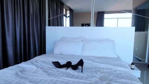 Marie online show from 03.10.25