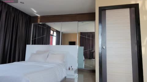 Marie online show from 03.16.26