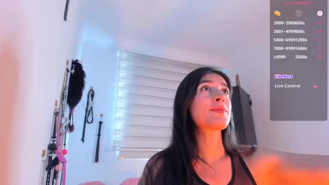 Snapshot of mariebycb chatting on 02.11.25 Maria  online show from 02.11.25