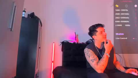 Snapshot of mariebycb chatting on 09.11.25 Maria  online show from 09.11.25