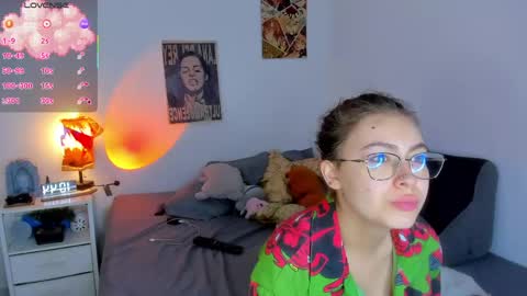 Mariee online show from 04.27.26