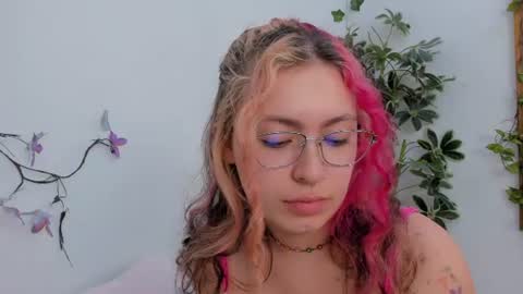 Mariee online show from 07.13.26