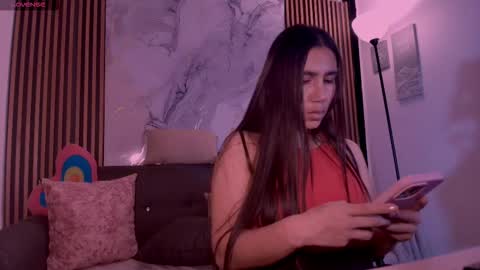 Snapshot of mariejane2 chatting on 09.28.25 Im Marie Jane online show from 09.28.25