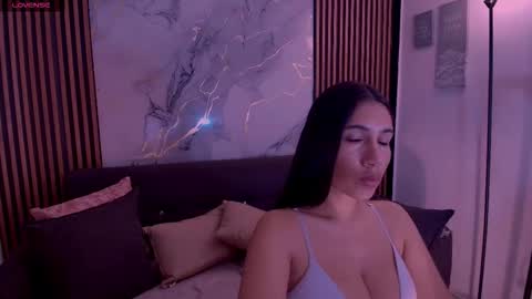 Snapshot of mariejane2 chatting on 11.01.25 Im Marie Jane online show from 11.01.25