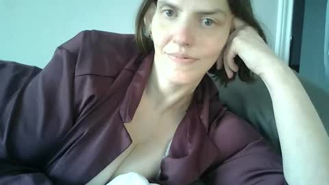 Mariejojo online show from 11.18.25