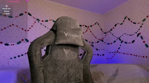 Mariel Gold online show from 12.29.24