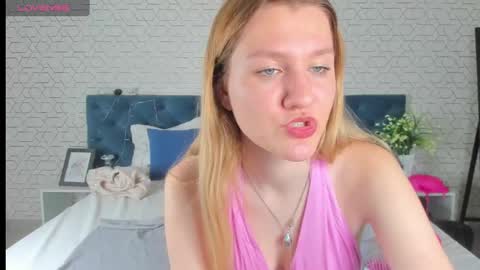 mariel_brown online show from 12.12.24