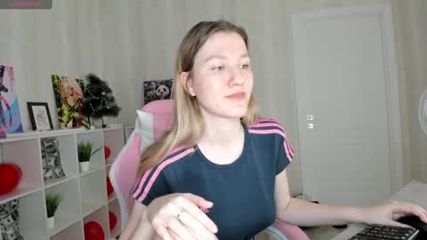 mariel_brown online show from 02.26.25