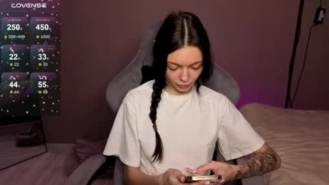 Maria  online show from 04.29.26