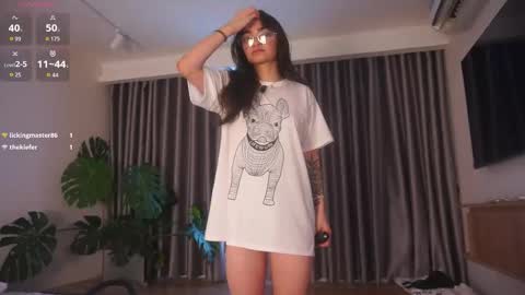 Mia online show from 03.10.26