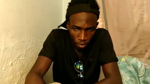 Snapshot of marietabro chatting on 04.04.26 marietabro online show from 04.04.26