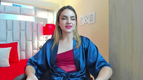 mariiahneedles online show from 01.07.25