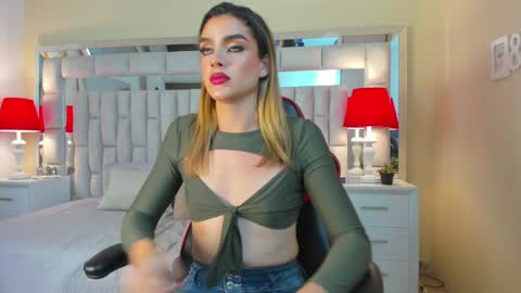 mariiahneedles online show from 01.09.25