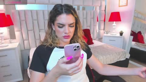 mariiahneedles online show from 01.28.25