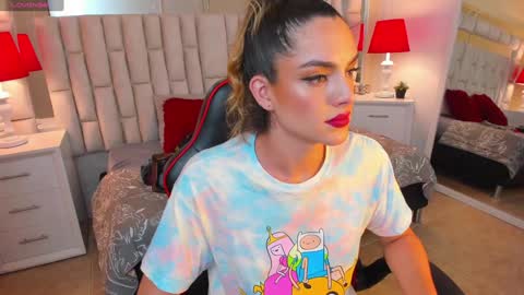 mariiahneedles online show from 02.06.25