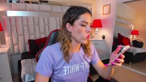 mariiahneedles online show from 02.11.25