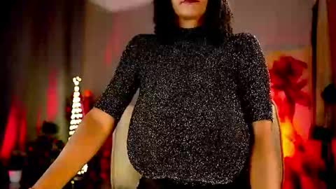 Snapshot of mariicha chatting on 10.29.25 Nikita - Scroll down and read my bio please. New Pictures in Bio online show from 10.29.25