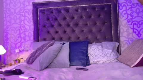 Snapshot of mariieprice chatting on 12.12.24 jana price online show from 12.12.24