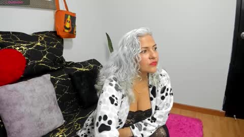 marilyn70 online show from 10.12.25