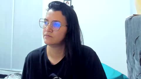 Snapshot of marilyn_garcia chatting on 01.12.25 MARILYN SEXY online show from 01.12.25