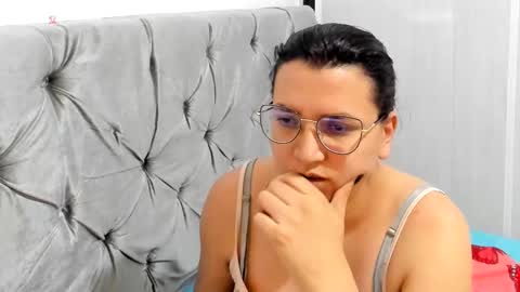 Snapshot of marilyn_garcia chatting on 01.13.25 MARILYN SEXY online show from 01.13.25