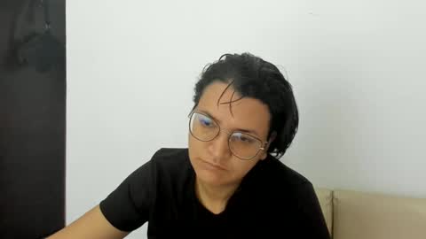 Snapshot of marilyn_garcia chatting on 02.24.25 MARILYN SEXY online show from 02.24.25