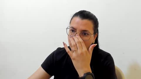 Snapshot of marilyn_garcia chatting on 11.08.25 MARILYN SEXY online show from 11.08.25