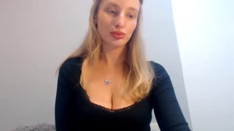 MarilynDevilish online show from 11.27.25