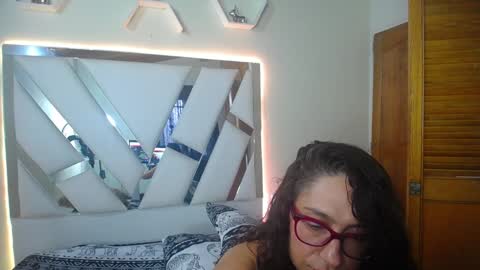 marilynetthan online show from 12.14.24