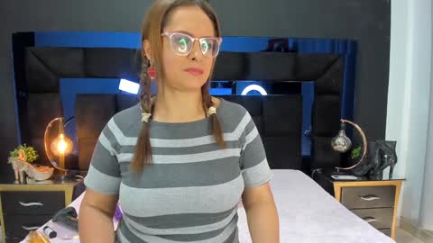 Marilyn Vega online show from 01.21.25