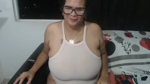 Snapshot of marinamilf chatting on 01.10.26 Marina online show from 01.10.26