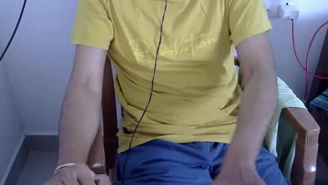 The SHY UncutBoy online show from 05.12.26