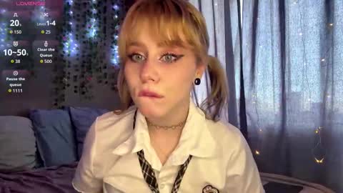 Mia online show from 03.11.26